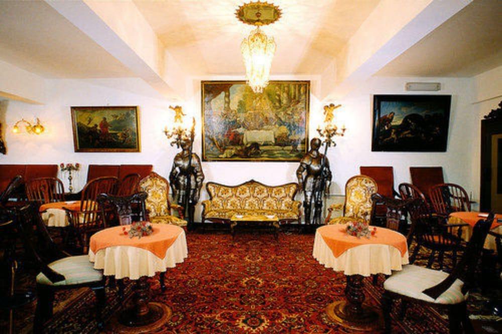 Hotel Porto Roca Μοντερόσο αλ Μάρε Εξωτερικό φωτογραφία