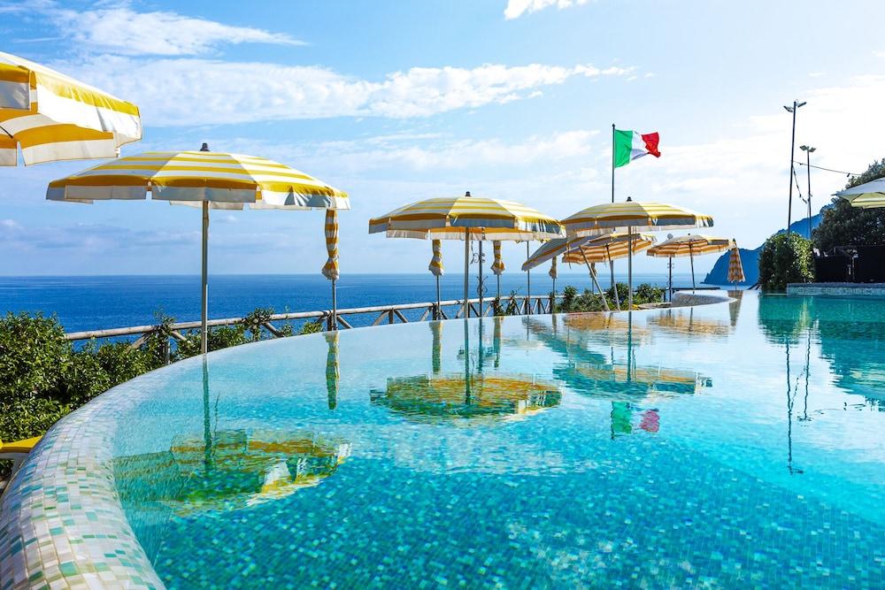 Hotel Porto Roca Μοντερόσο αλ Μάρε Εξωτερικό φωτογραφία