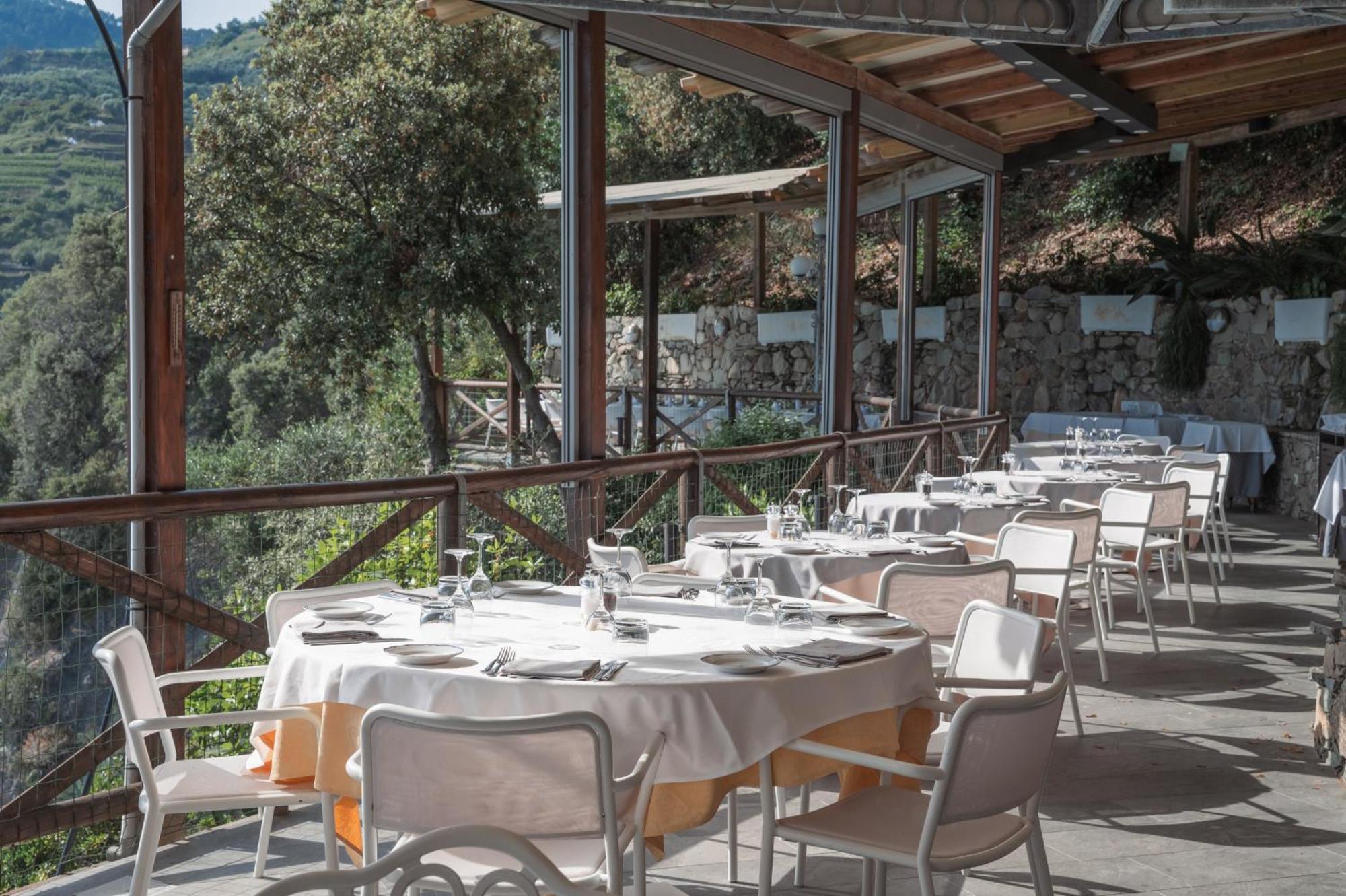 Hotel Porto Roca Μοντερόσο αλ Μάρε Εξωτερικό φωτογραφία