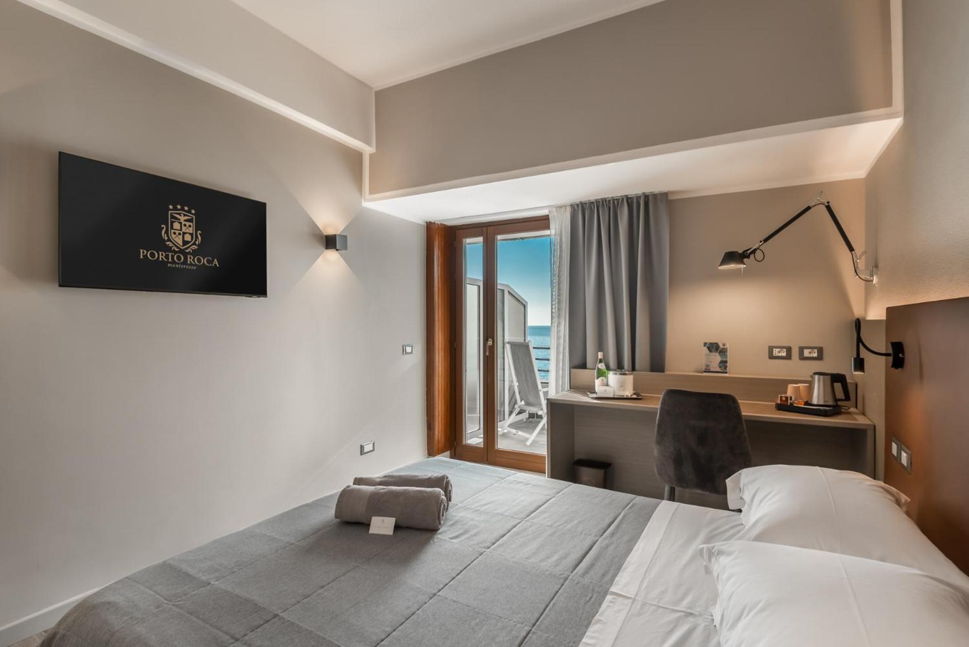 Hotel Porto Roca Μοντερόσο αλ Μάρε Εξωτερικό φωτογραφία